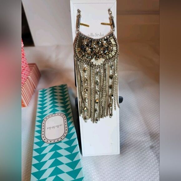 Stella & Dot Analena Pendant Sparkle Fringe Gold Adjustable Statement Necklace - Picture 1 of 2